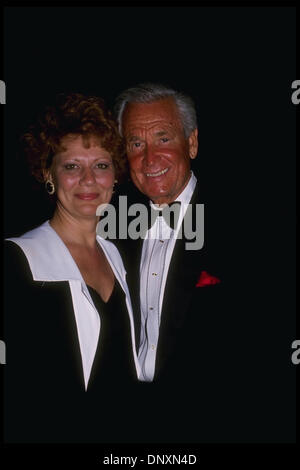 Hollywood CA USA le juste prix Bob Barker de l h te et NANCY