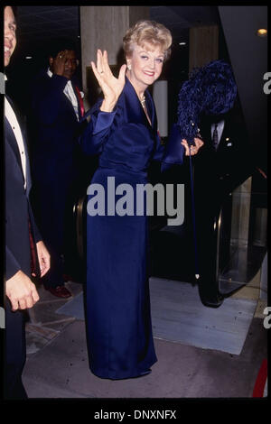 Hollywood, CA, USA ; l'actrice Angela Lansbury dans une photo non datée. /Michelson-Hutchins (date inconnue) Obligatoire Crédit : photo par Michelson/ZUMA Press. (©) Copyright 2006 Michelson Banque D'Images