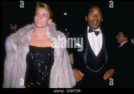 Hollywood, CA, USA ; NICOLE BROWN SIMPSON et assister à O.J. Simpson sont indiqués dans une photo non datée. Crédit obligatoire : Kathy Hutchins/ZUMA Press. (©) Kathy Hutchins Banque D'Images