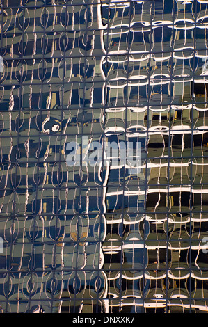 Réflexions abstraites de bâtiments en centre ville Bellevue, Washington, USA Banque D'Images