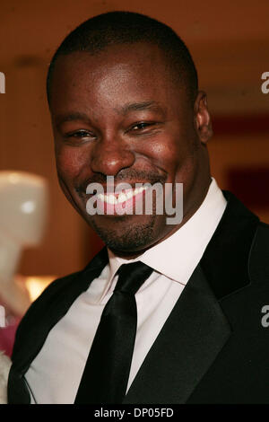 Mar 02, 2006 ; Los Angeles, CA, USA ; Celebrity hairstylist TED GIBSON lors du lancement du produit de ses cheveux nos produits tenue à Saks Fifth Avenue à Los Angeles, CA. Crédit obligatoire : Photo par Jerome Ware/ZUMA Press. (©) Copyright 2006 by Jerome Ware Banque D'Images