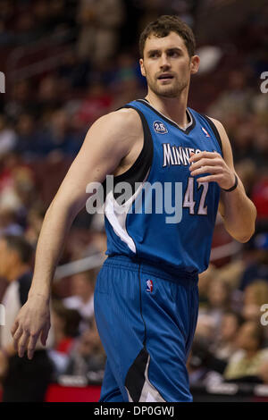 6 janvier 2014 : Minnesota Timberwolves avant Kevin Love (42) au cours de la NBA match entre les Minnesota Timberwolves et les Philadelphia 76ers au Wells Fargo Center de Philadelphie, Pennsylvanie. Les Timberwolves gagner 126-95. Christopher (Szagola/Cal Sport Media) Banque D'Images