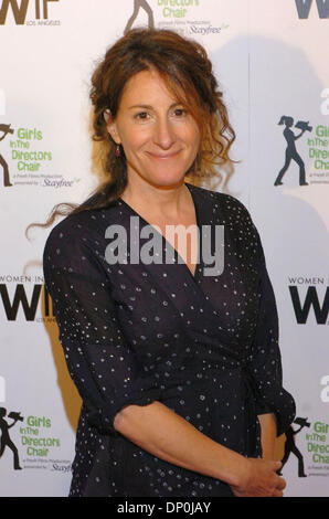 Mar 21, 2006 ; Los Angeles, CA, USA ; Nicole Holofcener est un orateur pour 'in the Director's Chair" une industrie du divertissement d'experts organisé par le "Women in Film". "Women in Film" est un groupe d'intérêt à tenter d'augmenter le nombre de femmes impliquées dans la production et distribution de films et programmes de télévision. Crédit obligatoire : Photo par Rob DeLorenzo/ZUMA Pre Banque D'Images