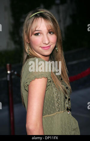 Apr 11, 2006 ; Hollywood, CA, USA ; ASHLEY EDNER lors de la première mondiale de "American Dreamz" tenue à l'Arclight Theatre à Hollywood. Crédit obligatoire : Photo par Jerome Ware/ZUMA Press. (©) Copyright 2006 by Jerome Ware Banque D'Images