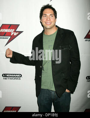 Apr 27, 2006 ; New York, NY, USA ; 'Girls Gone Wild' fondateur Joe Francis à l'arrivée pour les 2006 Howard Stern Film Festival qui a eu lieu à l'Hudson Theatre. Crédit obligatoire : Photo par Nancy/Kaszerman ZUMA Press. (©) Copyright 2006 by Kaszerman Banque D'Images