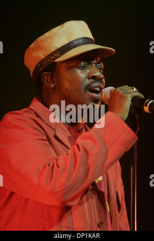 Le 03 mai, 2006 ; New York, NY, USA ; Anthony Hamilton au Beacon Theatre. Crédit obligatoire : Photo par Aviv petit/ZUMA Press. (©) Copyright 2006 par Aviv Petit Banque D'Images