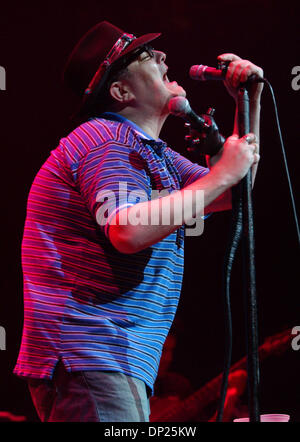 17 mai 2006, à Myrtle Beach, SC, États-Unis d'Amérique ; musicien JOHN POPPER du band Blues Traveler effectue vivre comme il y a 2006 tour fait un arrêt à Barefoot Landing. Crédit obligatoire : Photo par Jason Moore (©) Copyright 2006 par Jason Moore Banque D'Images