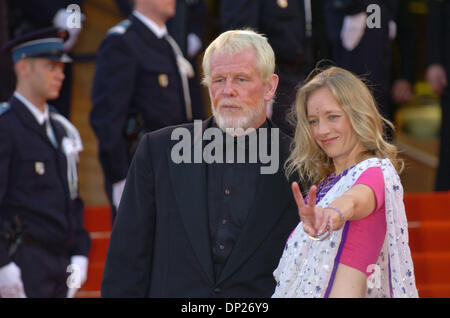 18 mai 2006, Cannes, France ; Nick Nolte à la première de "Paris Je t'aime' à la 59e Assemblée annuelle du Festival de Cannes. Crédit obligatoire : Photo par Frédéric/Injimbert ZUMA Press. (©) Copyright 2006 by Frederic Injimbert Banque D'Images