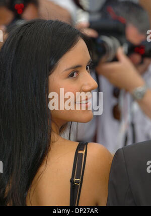 19 mai 2006, Cannes, France ; CATALINA SANDINO Moreno à la 'Fast Food Nation' Photocall lors de la 59e Festival International du Film de Cannes. Crédit obligatoire : Photo par Frédéric/Injimbert ZUMA Press. (©) Copyright 2006 by Frederic Injimbert Banque D'Images