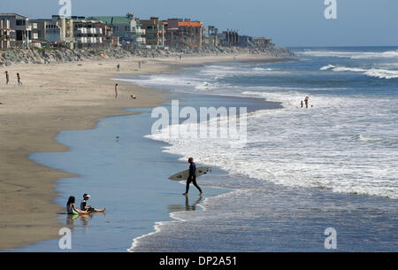 Le 24 mai 2006, à San Diego, CA, USA ; la 16e rapport plage carte par guérir la baie est sorti et Imperial Beach, est montré ici le mercredi, a été l'une des plus plages polluées en Californie. Crédit obligatoire : Photo par K.C. Alfred/SDU-T/ZUMA Press. (©) Copyright 2006 by SDU-T Banque D'Images