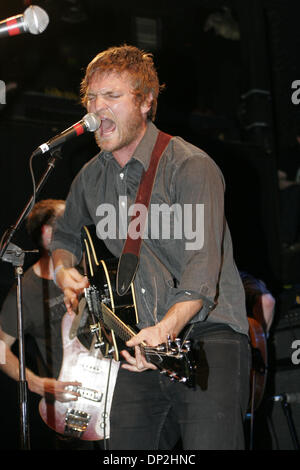 Juin 04, 2006 ; New York, NY, USA ; 'Cold War Kids' à la Bowery Ballroom. Crédit obligatoire : Photo par Aviv petit/ZUMA Press. (©) Copyright 2006 par Aviv Petit Banque D'Images