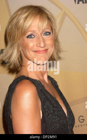 Jun 06, 2006 ; Los Angeles, CA, USA ; l'actrice EDIE FALCO à la Women in Film présente : 'Film nous amène le Monde' Le 2006 Crystal Lucy Awards, qui a eu lieu au Century Plaza Hotel. Crédit obligatoire : Photo par Paul Fenton/ZUMA KPA.. (©) Copyright 2006 by Paul Fenton Banque D'Images