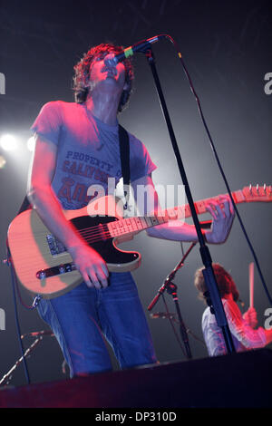 Jun 14, 2006 ; New York, NY, USA, "Nous sommes des scientifiques' live en concert au Roseland. Crédit obligatoire : Photo par Aviv petit/ZUMA Press. (©) Copyright 2006 par Aviv Petit Banque D'Images