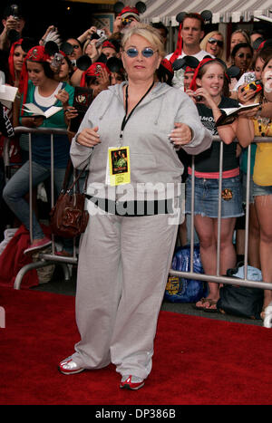 Juin 24, 2006, Anaheim, Californie, USA ; l'actrice ROSEANNE au 'Pirates Des Caraïbes' Première mondiale tenue à Disneyland. Crédit obligatoire : Photo de Lisa O'Connor/ZUMA Press. (©) Copyright 2006 by Lisa O'Connor Banque D'Images