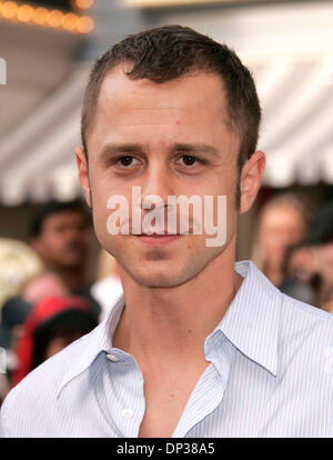 Juin 24, 2006, Anaheim, Californie, USA ; acteur GIOVANNI RIBISI au 'Pirates Des Caraïbes' Première mondiale tenue à Disneyland. Crédit obligatoire : Photo de Lisa O'Connor/ZUMA Press. (©) Copyright 2006 by Lisa O'Connor Banque D'Images