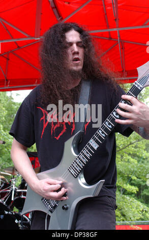 Jun 24, 2006 ; Virginia Beach, VA, USA ; Suffocation en live à l'Amphithéâtre Verizon Virginia Beach de Virginia Beach, Virginie le 24 juin 2006. Crédit obligatoire : Photo de Jeff Moore/ZUMA Press. (©) Copyright 2006 by Jeff Moore Banque D'Images