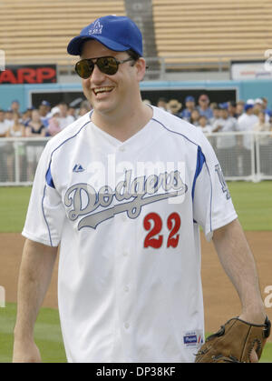 Jun 24, 2006 ; Los Angeles, CA, USA ; Jimmy Kimmel joue dans le 48e Congrès annuel des Dodgers de la All Stars Hollywood Jeu. Crédit obligatoire : Photo par Rob DeLorenzo/ZUMA Press. (©) Copyright 2006 par Rob DeLorenzo Banque D'Images