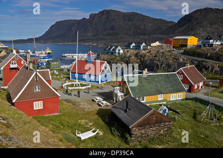 Vieille ville et du port, Sisimiut Holsteinsborg (ouest du Groenland), Banque D'Images