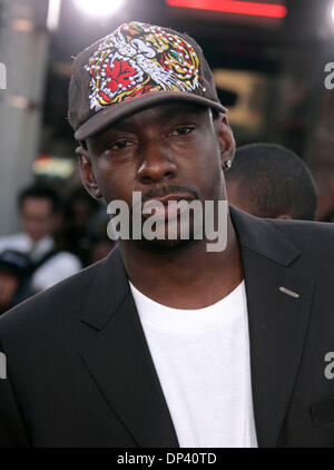 Jul 20, 2006 ; Westwood, Californie, USA ; Singer Bobby Brown lors de la 'Miami Vice' Première mondiale tenue au Mann Village Theatre. Crédit obligatoire : Photo de Lisa O'Connor/ZUMA Press. (©) Copyright 2006 by Lisa O'Connor Banque D'Images