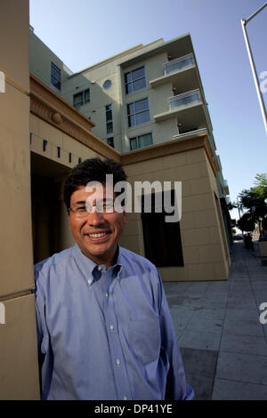 Jul 21, 2006 ; San Diego, CA, USA ; Directeur de la planification dans la ville de San Diego Bill Anderson affirme que le projet de logement égyptien est le meilleur projet pour le bon endroit, et n'aurait pas nécessairement travailler dans un autre endroit. Crédit obligatoire : Photo de John Gibbins/SDU-T/ZUMA Press. (©) Copyright 2006 by SDU-T Banque D'Images