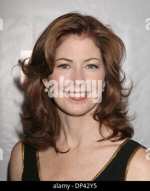 Juillet 22, 2006 ; Los Angeles, CA, USA ; l'actrice Dana Delany de la Summer Press Tour 2006 - NBC a tenu à l'Hôtel Ritz Carlton, Pasadena. Crédit obligatoire : Photo par Paul Fenton/ZUMA KPA.. (©) Copyright 2006 by Paul Fenton Banque D'Images