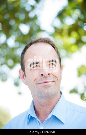 Portrait of Businessman Outdoors, Mannheim, Baden-Wurttemberg, Germany Banque D'Images