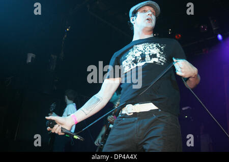 Aug 01, 2006 ; New York, NY, USA ; Singer KEVIN MARTIN de Candlebox live at Irving Plaza. Crédit obligatoire : Photo par Aviv petit/ZUMA Press. (©) Copyright 2006 par Aviv Petit Banque D'Images