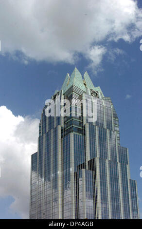 Aug 03, 2006 ; Austin, Texas, USA ; Frost Bank Tower dans le centre-ville d'Austin. Crédit obligatoire : Photo de Robert McLeroy/San Antonio Express-News/ZUMA Press. (©) Copyright 2006 par San Antonio Express-News Banque D'Images