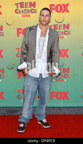 Août 20, 2006 ; Universal City, CA, USA ; Kevin Federline pendant les arrivées au Teen Choice Awards 2006 qui a eu lieu à l'Amphithéâtre Gibson. Crédit obligatoire : Photo de Lisa O'Connor/ZUMA Press. (©) Copyright 2006 by Lisa O'Connor Banque D'Images