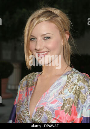 Aug 25, 2006 ; Los Angeles, CA, USA ; l'actrice BRIANNE DAVIS à la saison quatre première projection de Nip/Tuck a tenu sur le lot, les Studios Paramount à Hollywood. Crédit obligatoire : Photo par Paul Fenton/ZUMA KPA.. (©) Copyright 2006 by Paul Fenton Banque D'Images