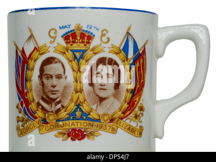 Le roi George VI et La Reine Elizabth (la Reine Mère) Tasse Coronation Banque D'Images