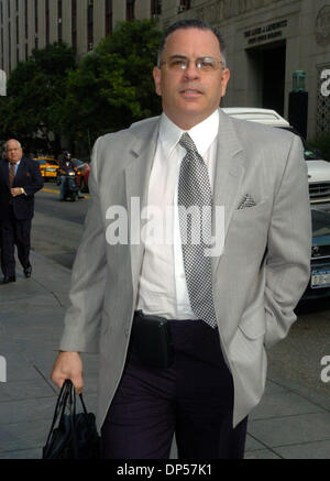 Sep 06, 2006, Manhattan, NY, USA ; JOHN A. 'junior' GOTTI arrive à la Cour fédérale de Manhattan pour un autre jour dans son troisième procès, à des accusations de fraude. Crédit obligatoire : Photo par Bryan Smith/ZUMA Press. (©) Copyright 2006 par Bryan Smith Banque D'Images