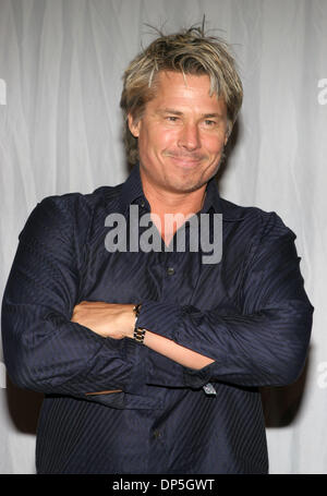 Sep 15, 2006 ; Los Angeles, CA, USA ; KATO KAELIN arrive à la réception de VIP pour le Cirque Du Soleil's Delirium. Crédit obligatoire : Photo par Marianna Massey Jour/ZUMA Press. (©) Copyright 2006 par Marianna jour Massey Banque D'Images