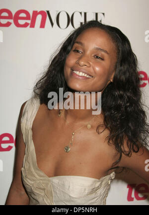 Sep 20, 2006 ; Los Angeles, CA, USA ; l'actrice JOE BRYANT aux Teen Vogue Young Hollywood Party qui a eu lieu au Sunset Tower Hotel, Hollywood. Crédit obligatoire : Photo par Paul Fenton/ZUMA KPA.. (©) Copyright 2006 by Paul Fenton-KPA Banque D'Images