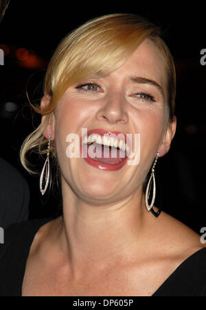 Sep 30, 2006 ; New York, NY, USA ; Kate Winslet au 'petits enfants' première au New York Film Festival 2006, au Lincoln Center. Crédit obligatoire : Photo par Dan Herrick/ZUMA KPA. (©) Copyright 2006 by Dan Herrick Banque D'Images