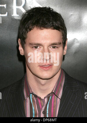 Oct 09, 2006 ; Los Angeles, CA, USA ; l'Acteur BEN Walker à la "drapeaux de nos pères' Los Angeles Premiere tenue à l'Academy of Motion Picture Arts and Sciences. Crédit obligatoire : Photo par Paul Fenton/ZUMA KPA.. (©) Copyright 2006 by Paul Fenton Banque D'Images