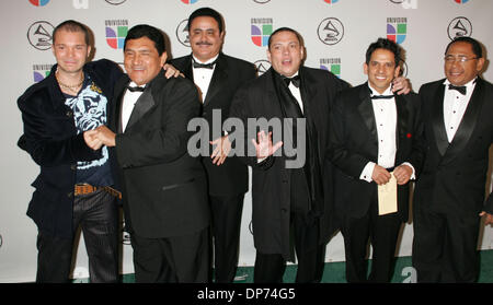 Nov 02, 2006 ; New York, NY, USA ; ZULETA au arrivés pour la 7ème édition des Latin Grammy Awards tenue au Madison Square Garden. Crédit obligatoire : Photo par Nancy/Kaszerman ZUMA Press. (©) Copyright 2006 by Kaszerman Banque D'Images