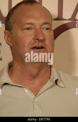 Nov 05, 2006 ; Madrid, Madrid, Espagne ; Randy Quaid au photocall pour Goya's Ghost par le réalisateur Milos Forman tenue à l'Hôtel Ritz de Madrid. Détail de l'affiche. Crédit obligatoire : Photo de J.P./Gegundez ZUMA Press. (©) Copyright 2006 par J.P.Gegundez Banque D'Images