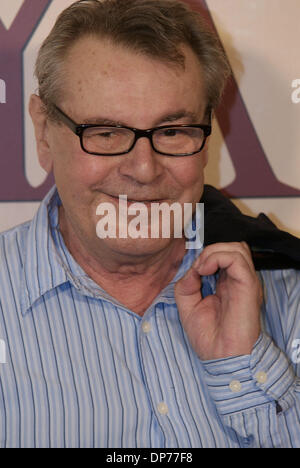 Nov 05, 2006 ; Madrid, Madrid, Espagne ; Directeur Milos Forman au photocall pour Goya's Ghost par tenue à l'Hôtel Ritz de Madrid. Détail de l'affiche. Crédit obligatoire : Photo de J.P./Gegundez ZUMA Press. (©) Copyright 2006 par J.P.Gegundez Banque D'Images