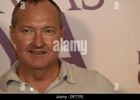 Nov 05, 2006 ; Madrid, Madrid, Espagne ; acteur Randy Quaid au photocall pour Goya's Ghost par tenue à l'Hôtel Ritz de Madrid. Détail de l'affiche. Crédit obligatoire : Photo de J.P./Gegundez ZUMA Press. (©) Copyright 2006 par J.P.Gegundez Banque D'Images