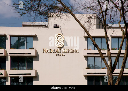 Logo sur l'extérieur de Nairobi Serena Hotel Nairobi Kenya Afrique Banque D'Images