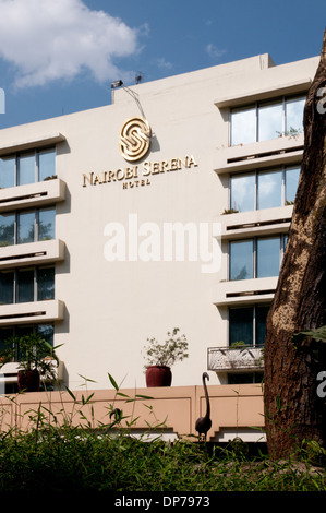 Logo sur l'extérieur de Nairobi Serena Hotel Nairobi Kenya Afrique Banque D'Images