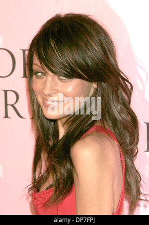 Nov 16, 2006 ; Los Angeles, CA, USA ; l'actrice Nicole Richie à la Victoria's Secret Fashion Show arrivées, tenue au Kodak Theatre, à Hollywood. Crédit obligatoire : Photo par Paul Fenton/ZUMA KPA.. (©) Copyright 2006 by Paul Fenton Banque D'Images