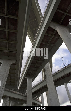Nov 22, 2006 ; Portland, OR, USA ; Fremont Bridge J-5 viaduc détail. Crédit obligatoire : Photo de Richard Clement/ZUMA Press. (©) Copyright 2006 by Richard Clement Banque D'Images