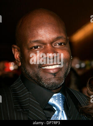 Nov 29, 2006 ; Los Angeles, Californie, USA ; Danse avec les Stars gagnant Emmitt Smith à la 8e conférence annuelle Famille Television Awards tenue à l'hôtel Hilton. Crédit obligatoire : Photo de Lisa O'Connor/ZUMA Press. (©) Copyright 2006 by Lisa O'Connor Banque D'Images
