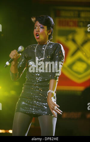 Sep 23, 2006 - New York, NY, USA - KELIS performing at Boost Rockcorps Mobile Donner pour recevoir les concerts de volontaires à Radio City Music Hall. Banque D'Images