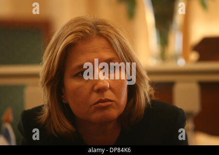 La ministre israélienne des Affaires étrangères Tzipi Livni s'est rendue à Moscou et a eu des entretiens avec le Ministre russe des Affaires étrangères Lavrov. (Crédit Image : © PhotoXpress/ZUMA Press) RESTRICTIONS : l'Amérique du Nord et du sud de l'homme SEULEMENT ! Banque D'Images