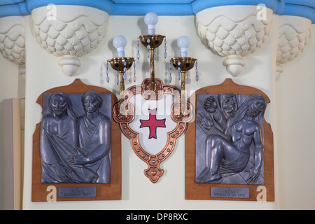 Intérieur de l'église de Sainte Elisabeth (bleu) de l'Église, Bratislava, Slovaquie Banque D'Images