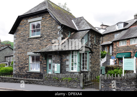 L'Église baptiste d'Ambleside sur Compston Road, Ambleside, Lake District, Cumbria, England, UK Banque D'Images