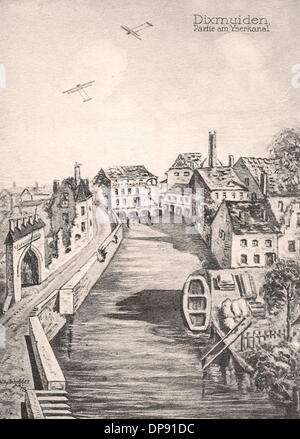 Une carte postale allemande datant de la première Guerre mondiale montre des bâtiments détruits à Diskmuide en Flandre Occidentale, Belgique, en 1915. Fotoarchiv für Zeitgeschichte Banque D'Images